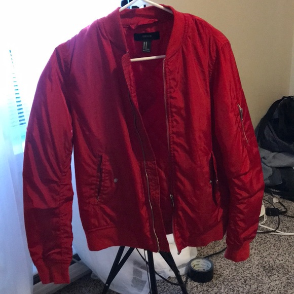 Red Bomber - Picture 1 of 1